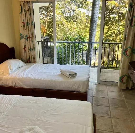 בית מלון כפרי El Kaoba