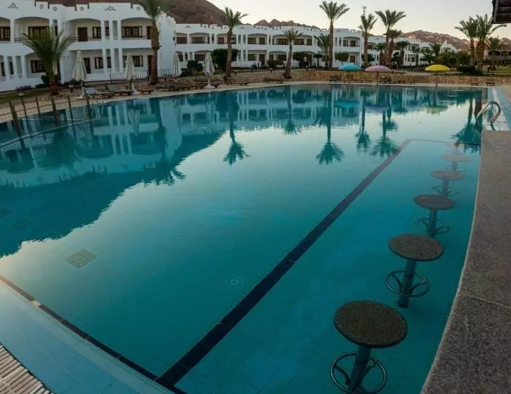 هتل Happy Life Village Dahab