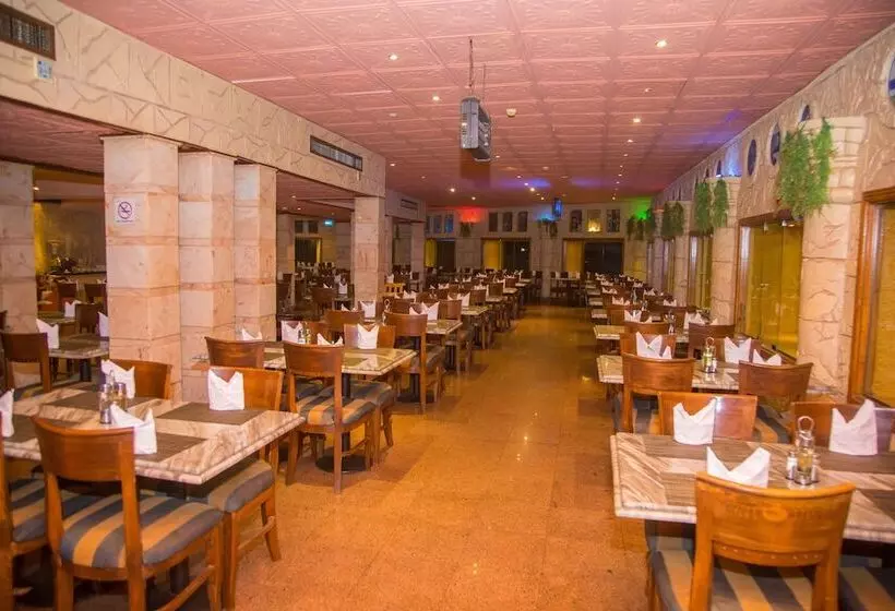 هتل Happy Life Village Dahab