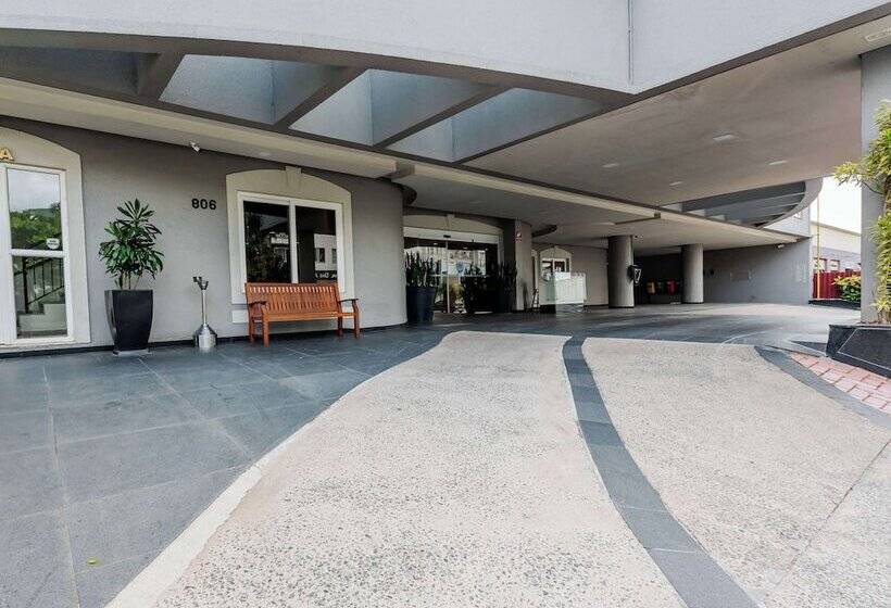 هتل Ibis Joinville