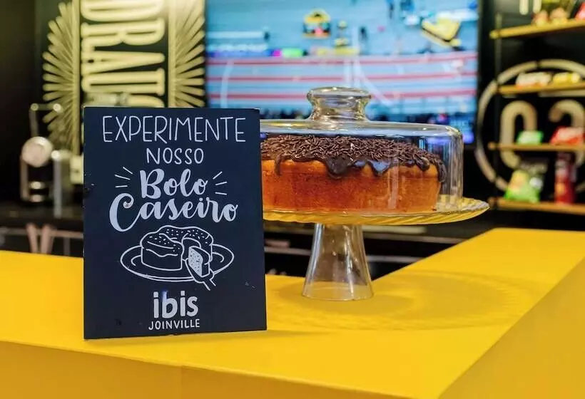 ホテル Ibis Joinville