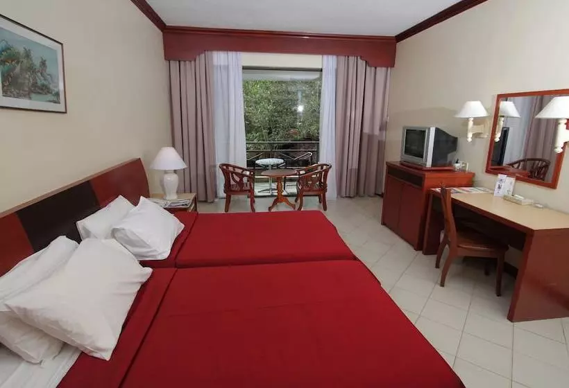 Отель Legend Cherating Beach Resort