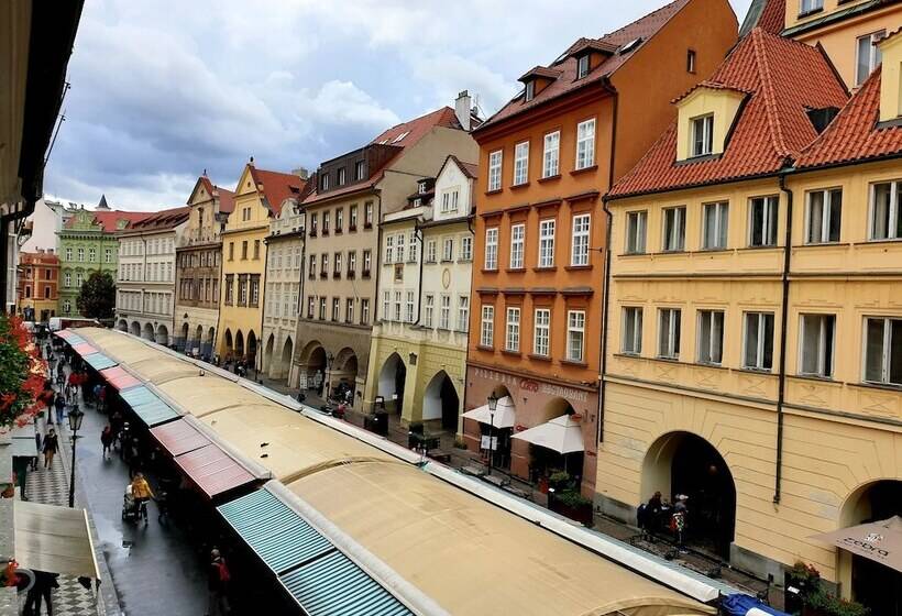 هتل Prague Golden Age