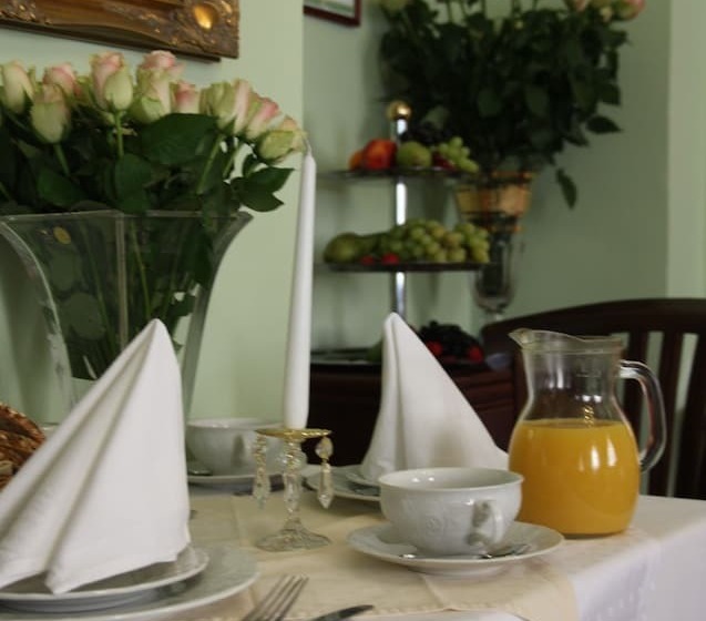 هتل Prague Golden Age