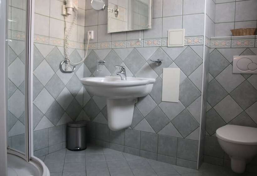 هتل Prague Golden Age