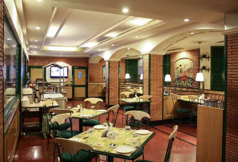 فندق Quality Inn Residency