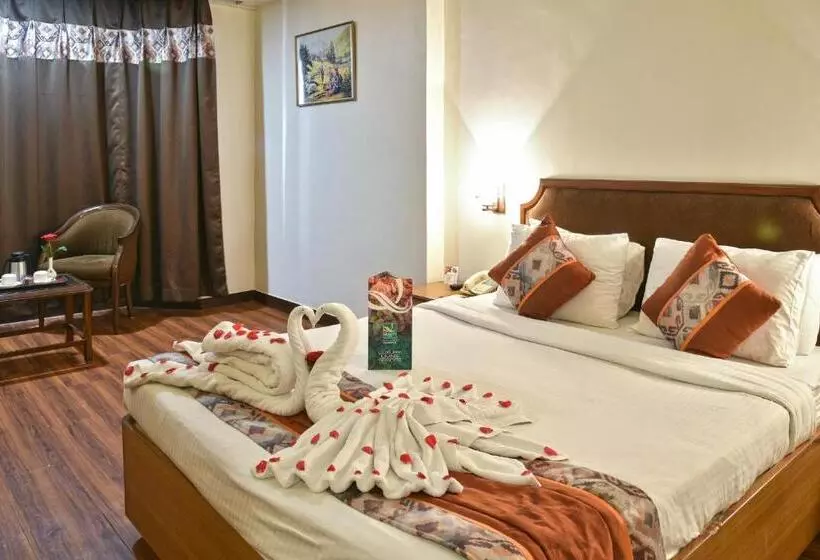 ホテル Quality Inn Residency