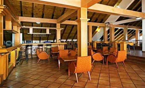 Hotelli Hermon Holiday Village