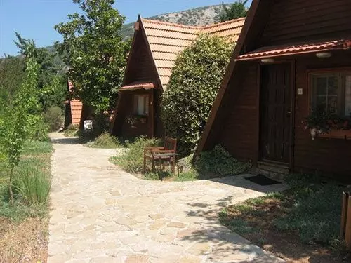 Hotelli Hermon Holiday Village