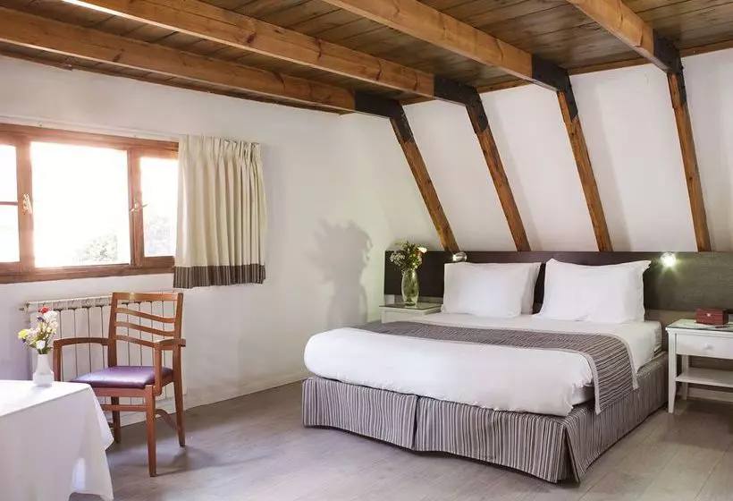 Hotelli Hermon Holiday Village
