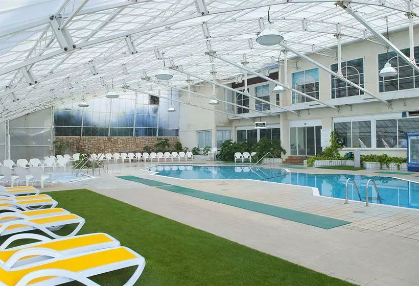 Hotelli Hermon Holiday Village