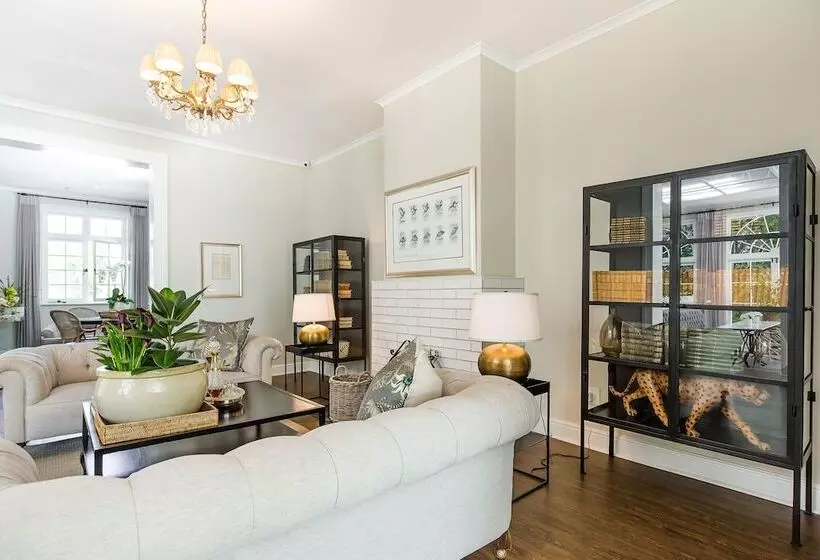 River Manor Boutique Hotel By The Living Journey Collection