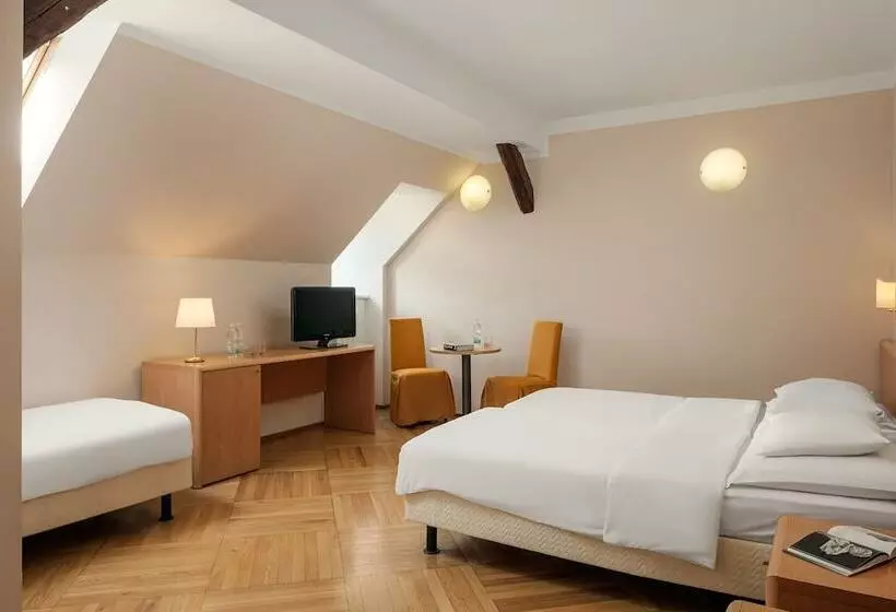Hotel Roma Prague