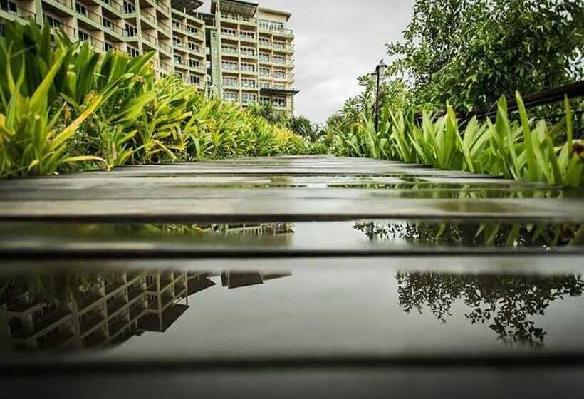 Otel Royal Phala Cliff Beach Resort