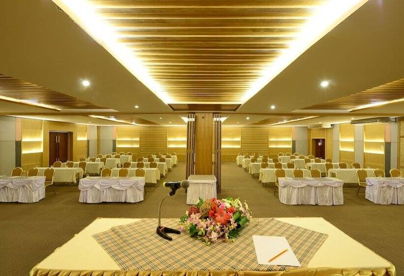 Otel Royal Phala Cliff Beach Resort