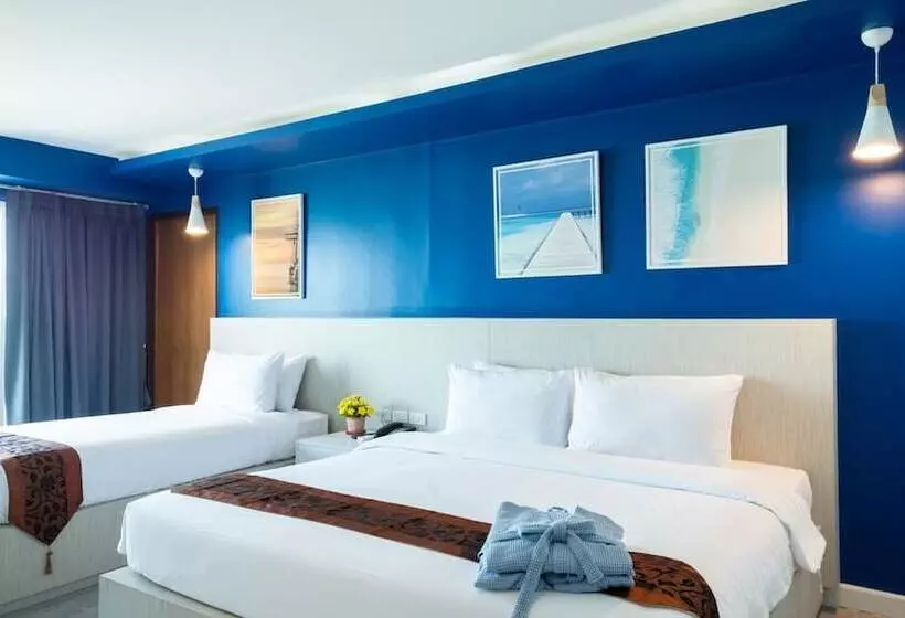 호텔 Royal Phala Cliff Beach Resort