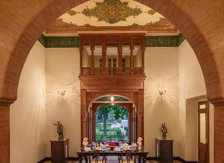 هتل The Laxmi Niwas Palace