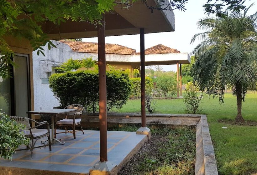 هتل The Meadows Resort And Spa