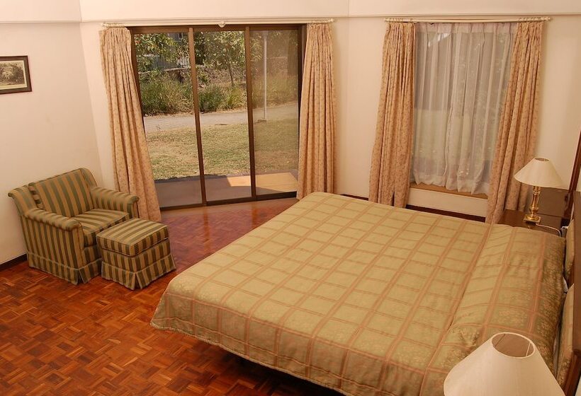 هتل The Meadows Resort And Spa