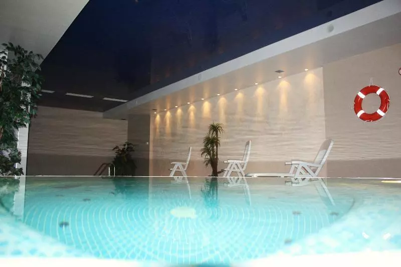 Vilnius Park Plaza Hotel, Restaurant & Terrace, Panorama Bar, Conference & Banquet Center