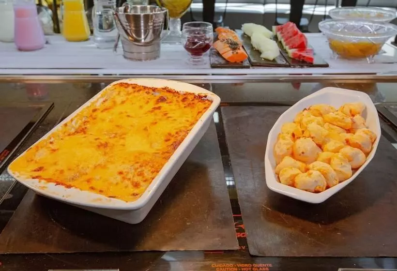 Rio Hotel By Bourbon Indaiatuba