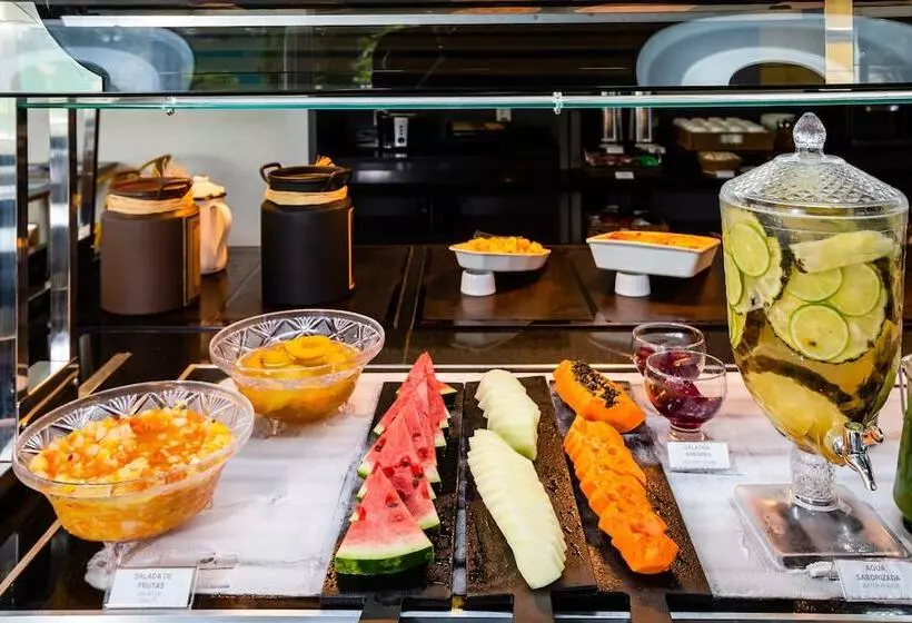 Rio Hotel By Bourbon Indaiatuba