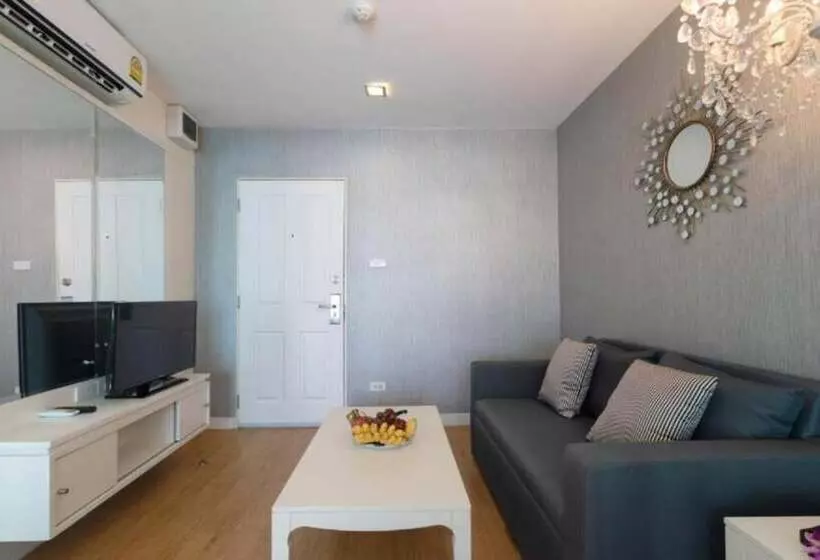 ユースホステル Backpacker Street Airport Place