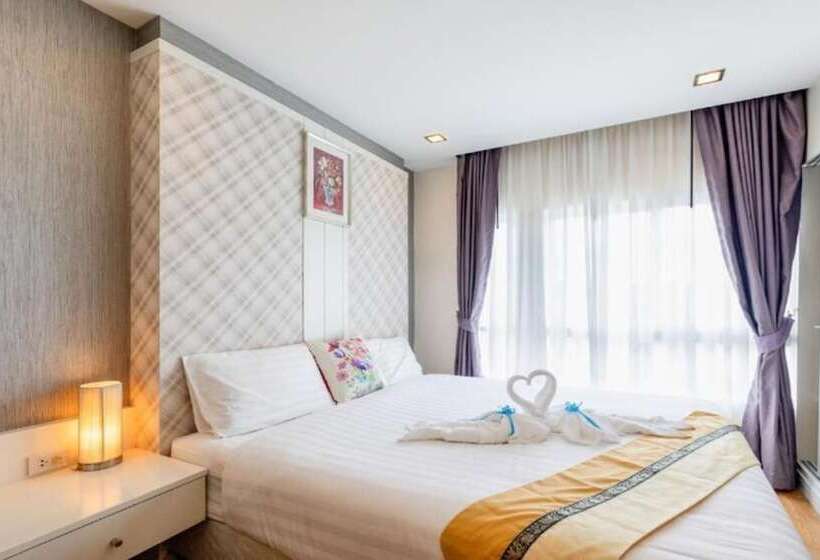 הוסטל Backpacker Street Airport Place