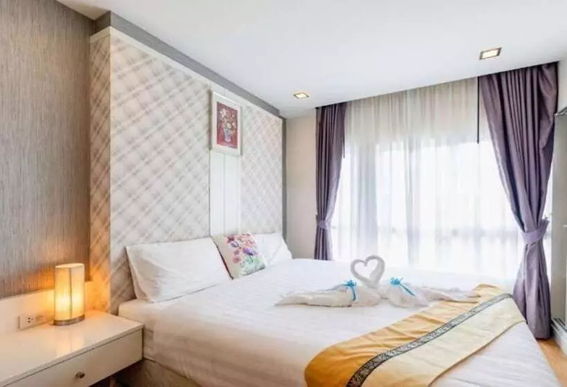 ユースホステル Backpacker Street Airport Place