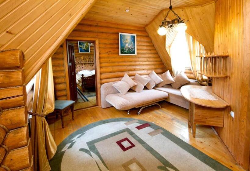 הוסטל Smerekovyi Dvir