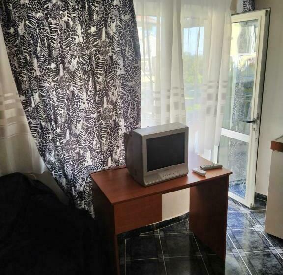 פנסיון Eli Guest House