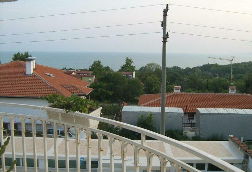 פנסיון Eli Guest House