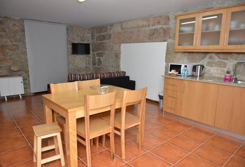 펜션 Quinta Do Eido