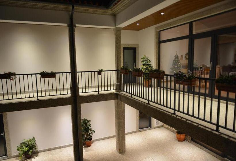 펜션 Quinta Do Eido