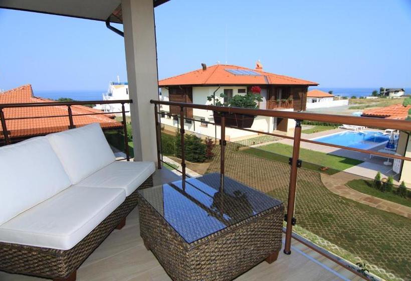 استراحتگاه Armira Lozenets