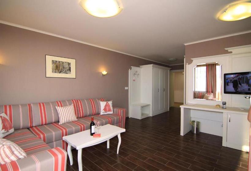 استراحتگاه Armira Lozenets