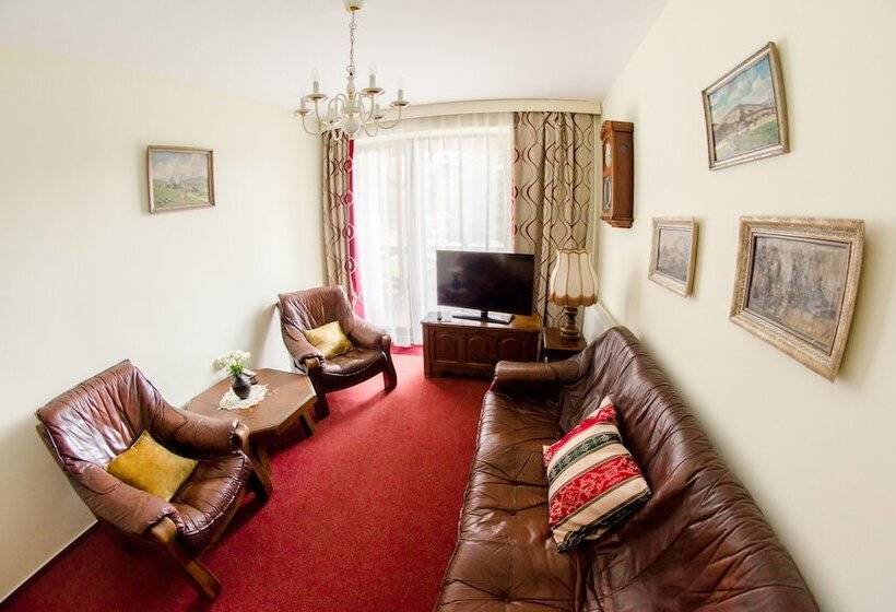 ホテル šachtička