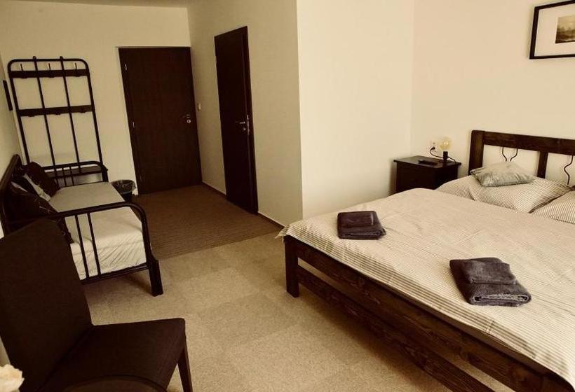 Restaurace Hotel Praha