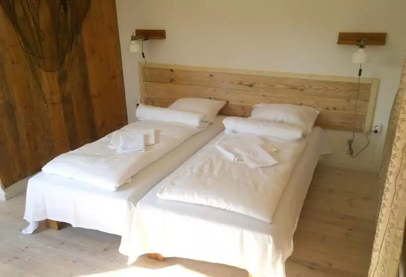 ペンション Eriksmåla Art Residence