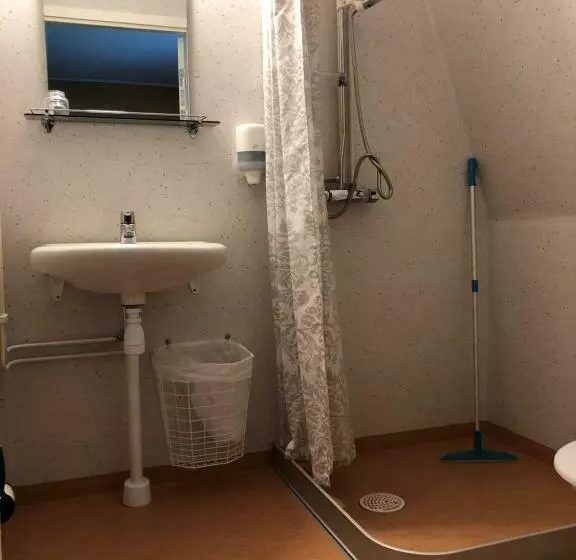 ペンション Finnåkers Kursgård