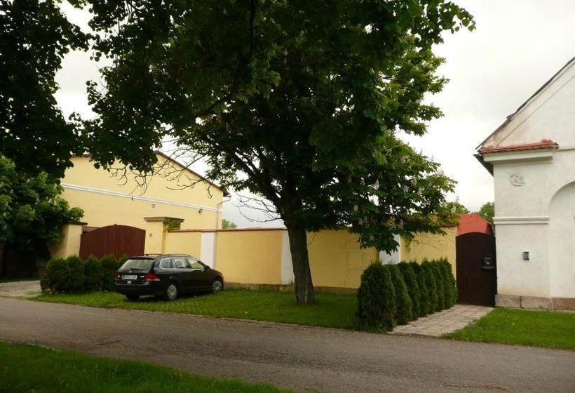 Panzió Statek Chmelovice