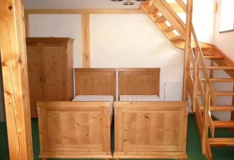 Majatalo Statek Chmelovice