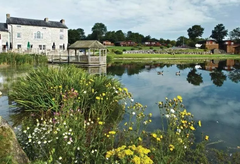 リゾートホテル South Lakeland Leisure Village