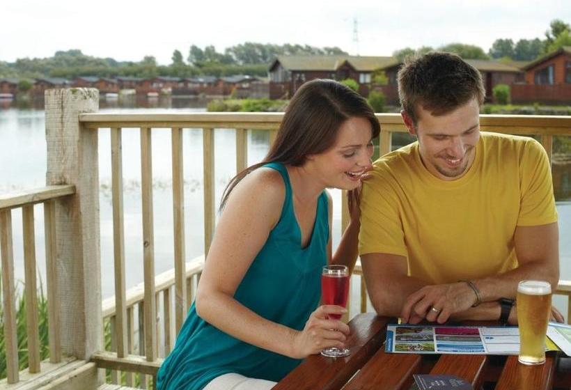 Курорт South Lakeland Leisure Village