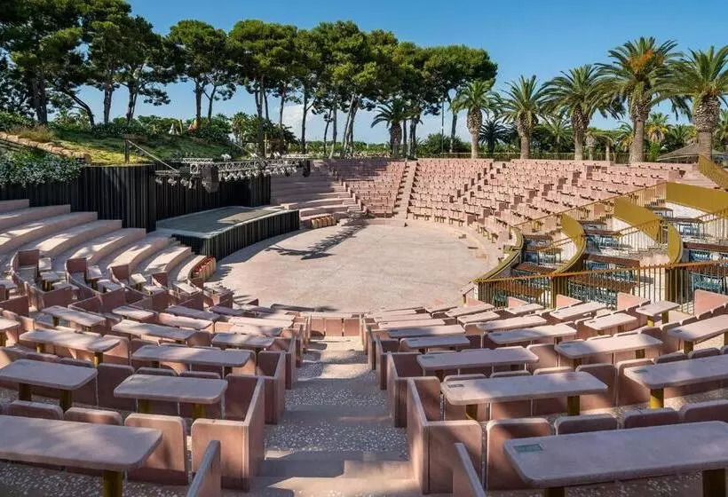 Hotelli Camping & Resort Sangulí Salou