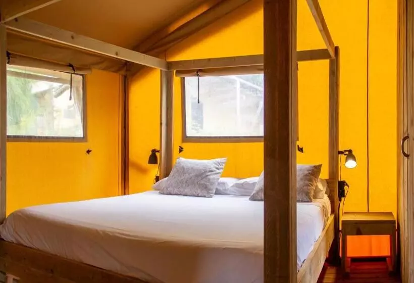 Hotelli Camping & Resort Sangulí Salou