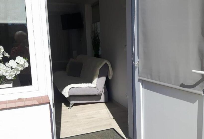 Pokoje Gościnne Biura Turystycznego Kris