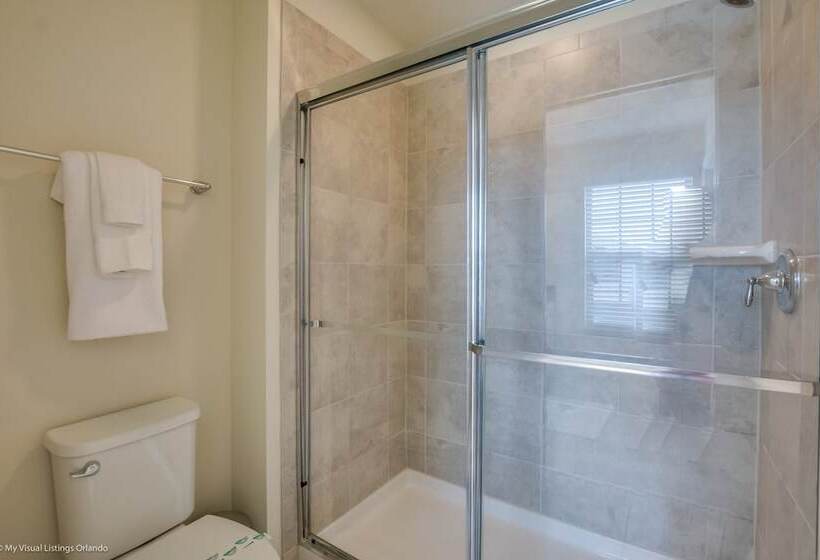 6 Bd 5 Bh House Game Room Pool Spa