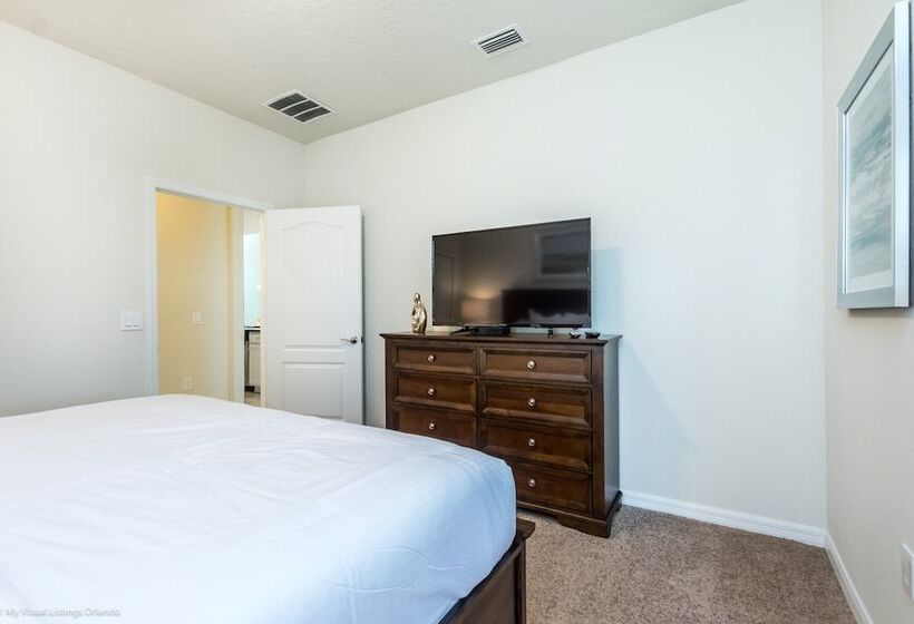 6 Bd 5 Bh House Game Room Pool Spa