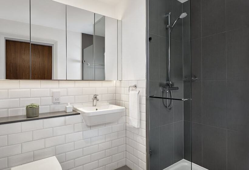 Citadines Islington London